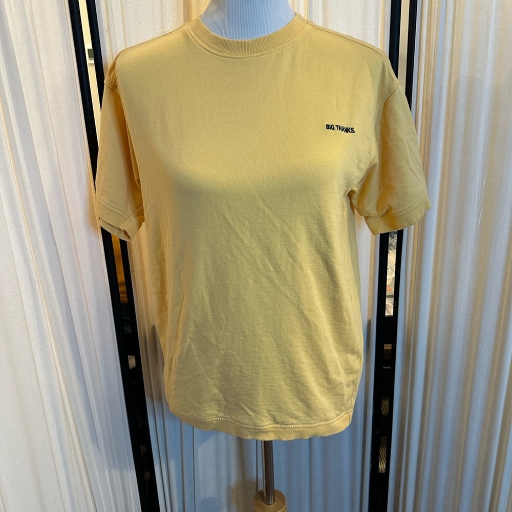 Zara Yellow Short Sleeve Tee Casual Crew Neck